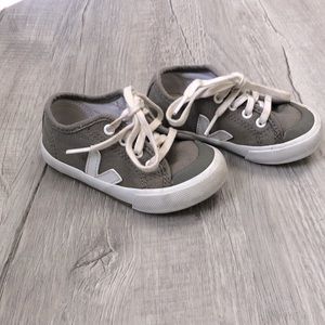 Toddler size 6.5 gray Veja lace up tennis sneakers.